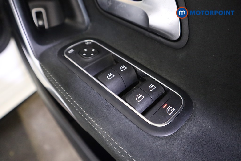 Mercedes-Benz A Class Amg Line Edition Automatic Petrol Plug-In Hybrid Saloon - Stock Number (1604634) - 14th supplementary image