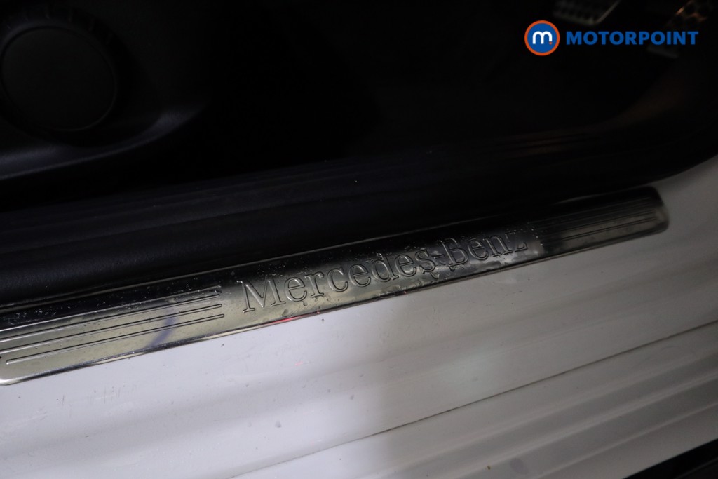 Mercedes-Benz A Class Amg Line Edition Automatic Petrol Plug-In Hybrid Saloon - Stock Number (1604634) - 15th supplementary image