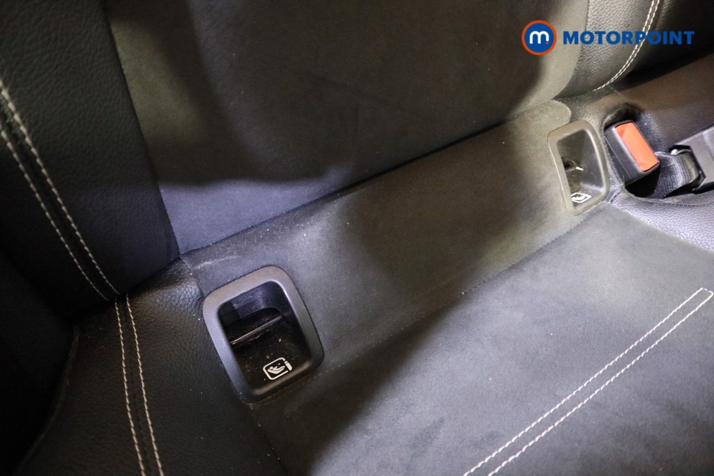 Mercedes-Benz A Class Amg Line Edition Automatic Petrol Plug-In Hybrid Saloon - Stock Number (1604634) - 18th supplementary image