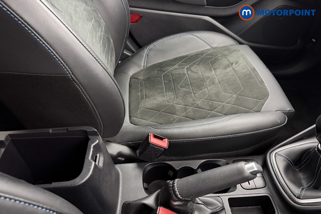 Ford Fiesta Active X Manual Petrol Hatchback - Stock Number (1604743) - 14th supplementary image