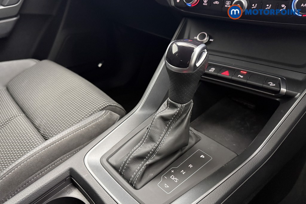 Audi Q3 Black Edition Automatic Petrol SUV - Stock Number (1604784) - 15th supplementary image