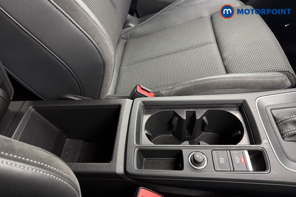 Audi Q3 Black Edition Automatic Petrol SUV - Stock Number (1604784) - 16th supplementary image