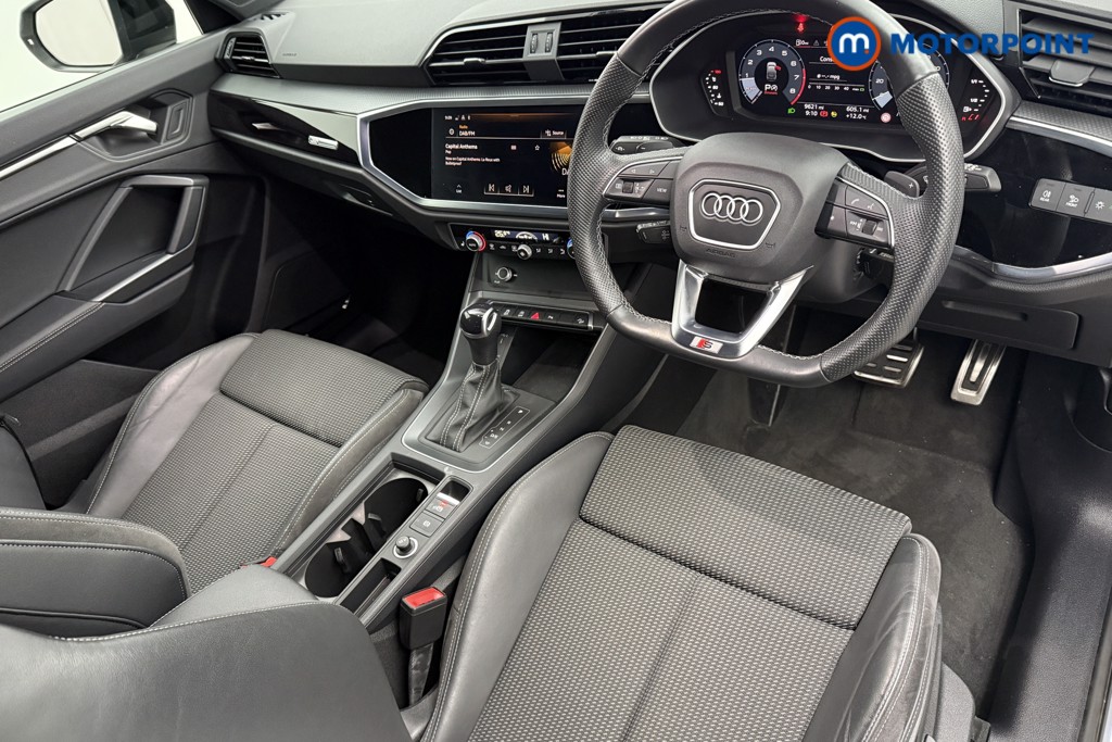 Audi Q3 Black Edition Automatic Petrol SUV - Stock Number (1604784) - 1st supplementary image
