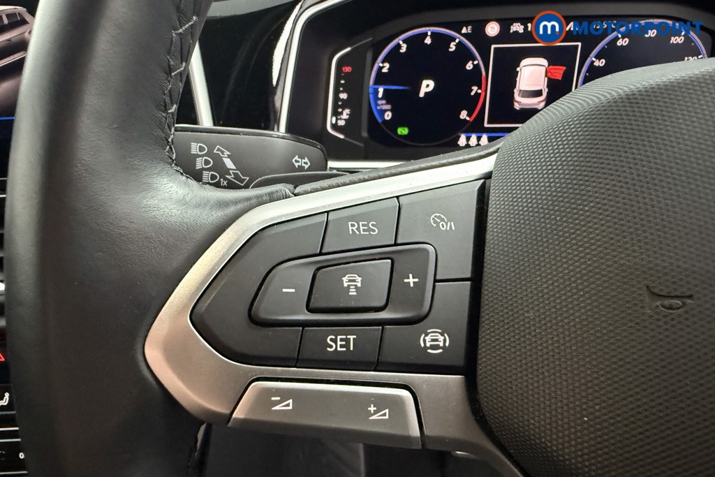 Volkswagen T-Roc R-Line Automatic Petrol SUV - Stock Number (1604807) - 4th supplementary image