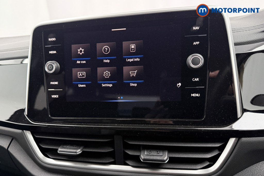 Volkswagen T-Roc R-Line Automatic Petrol SUV - Stock Number (1604807) - 8th supplementary image