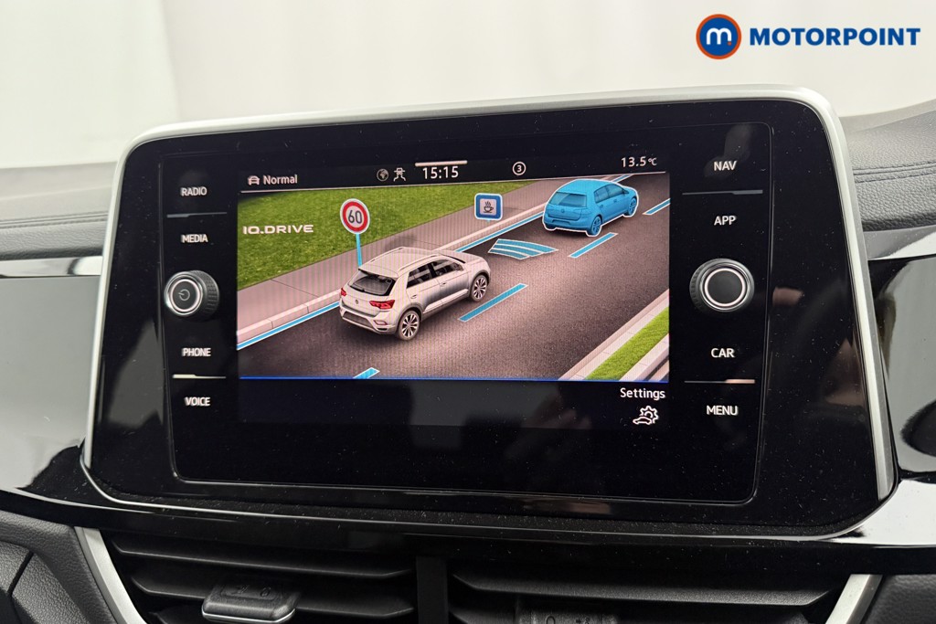 Volkswagen T-Roc R-Line Automatic Petrol SUV - Stock Number (1604807) - 13th supplementary image