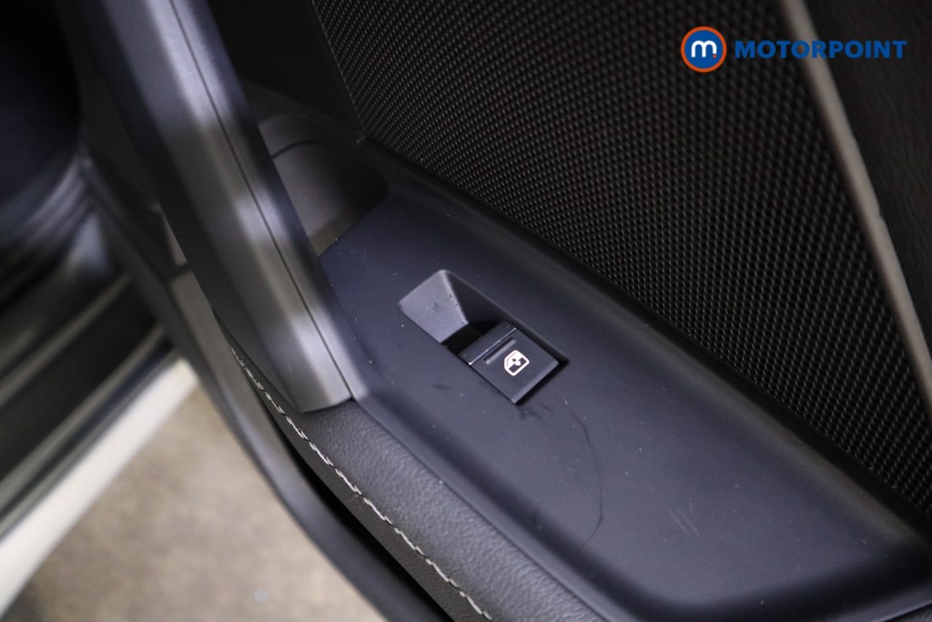 Audi A3 S Line Manual Petrol Hatchback - Stock Number (1604838) - 19th supplementary image