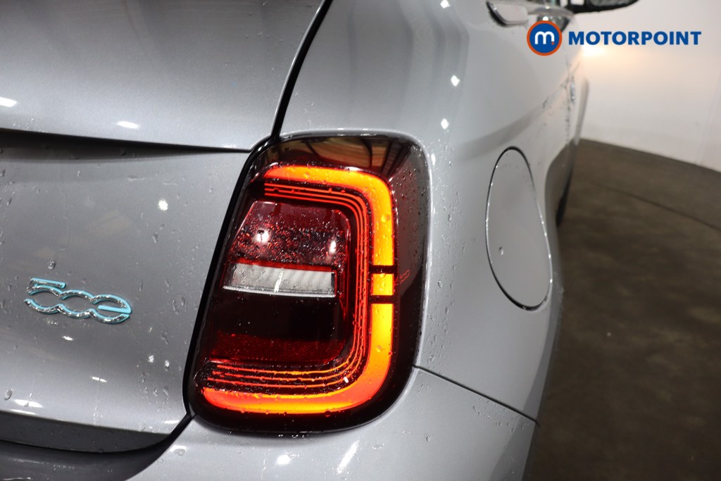 Fiat 500 RED Automatic Electric Hatchback - Stock Number (1604897) - 26th supplementary image