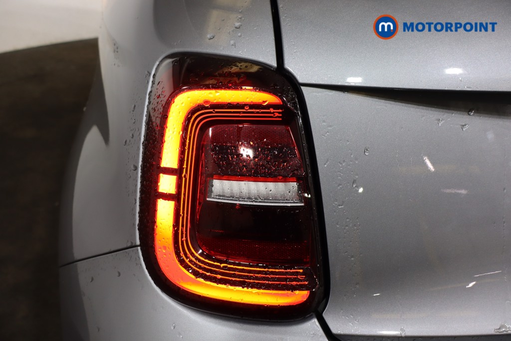 Fiat 500 RED Automatic Electric Hatchback - Stock Number (1604897) - 27th supplementary image