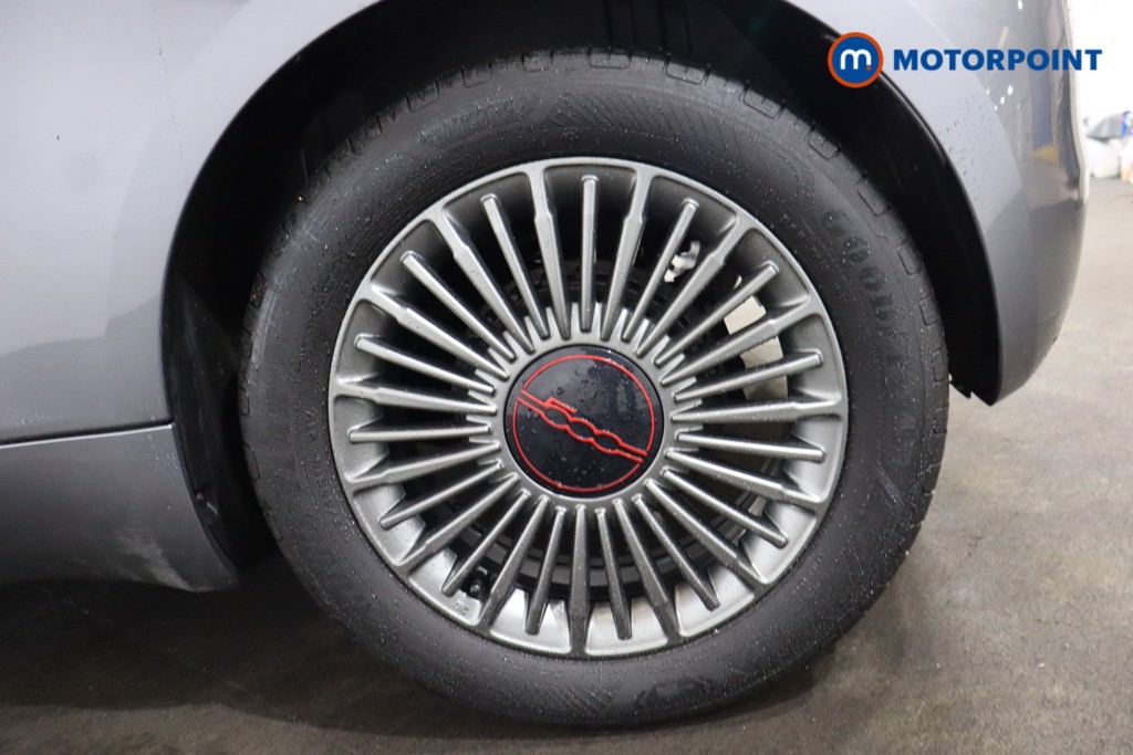 Fiat 500 RED Automatic Electric Hatchback - Stock Number (1604897) - 28th supplementary image