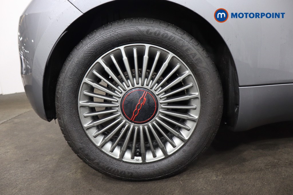 Fiat 500 RED Automatic Electric Hatchback - Stock Number (1604897) - 31st supplementary image