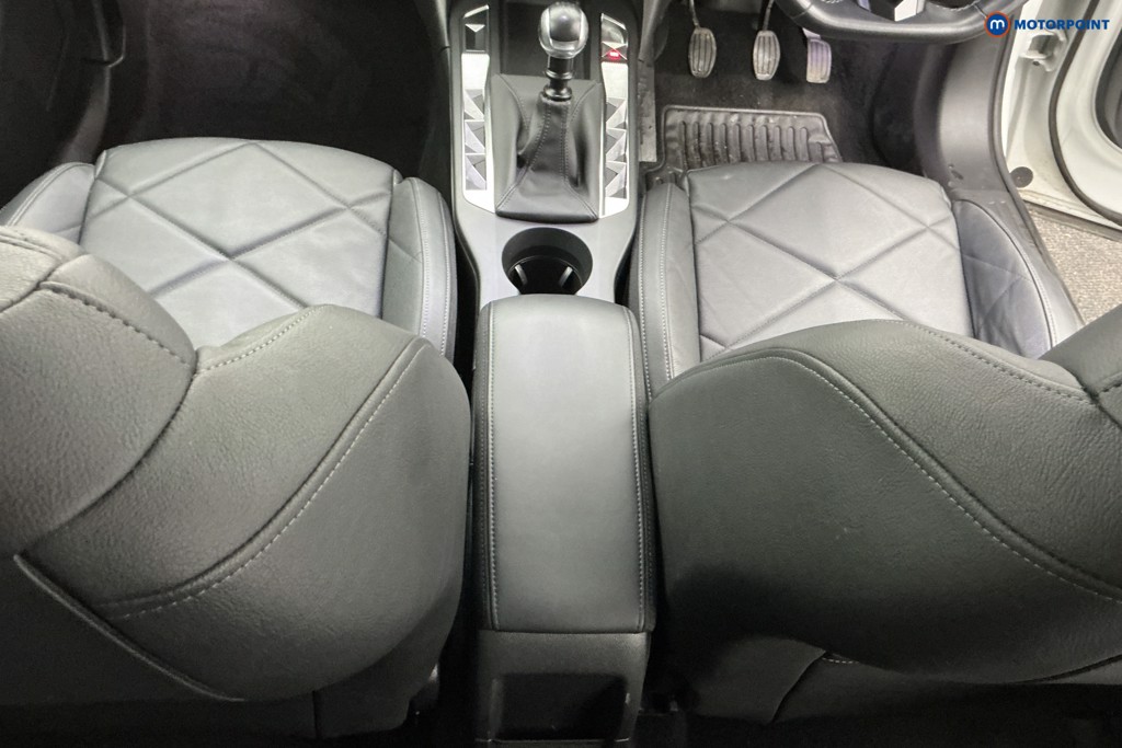 DS Ds 3 Prestige Manual Petrol SUV - Stock Number (1605042) - 11th supplementary image