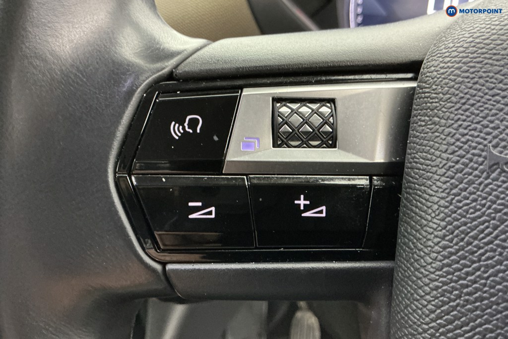 DS Ds 3 Prestige Manual Petrol SUV - Stock Number (1605042) - 23rd supplementary image