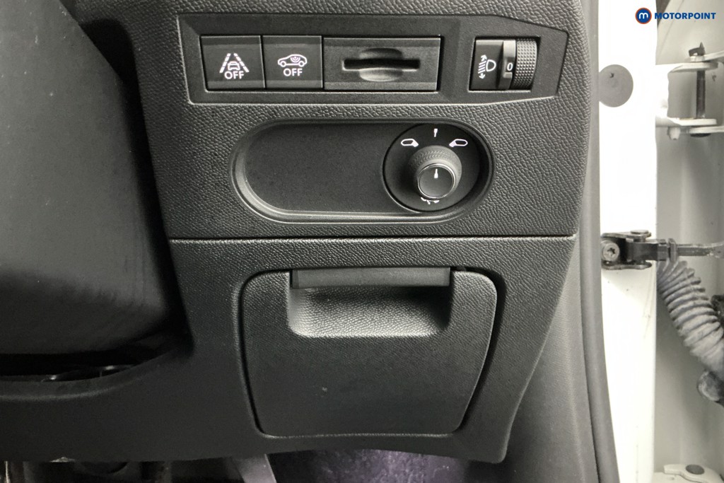 DS Ds 3 Prestige Manual Petrol SUV - Stock Number (1605042) - 25th supplementary image