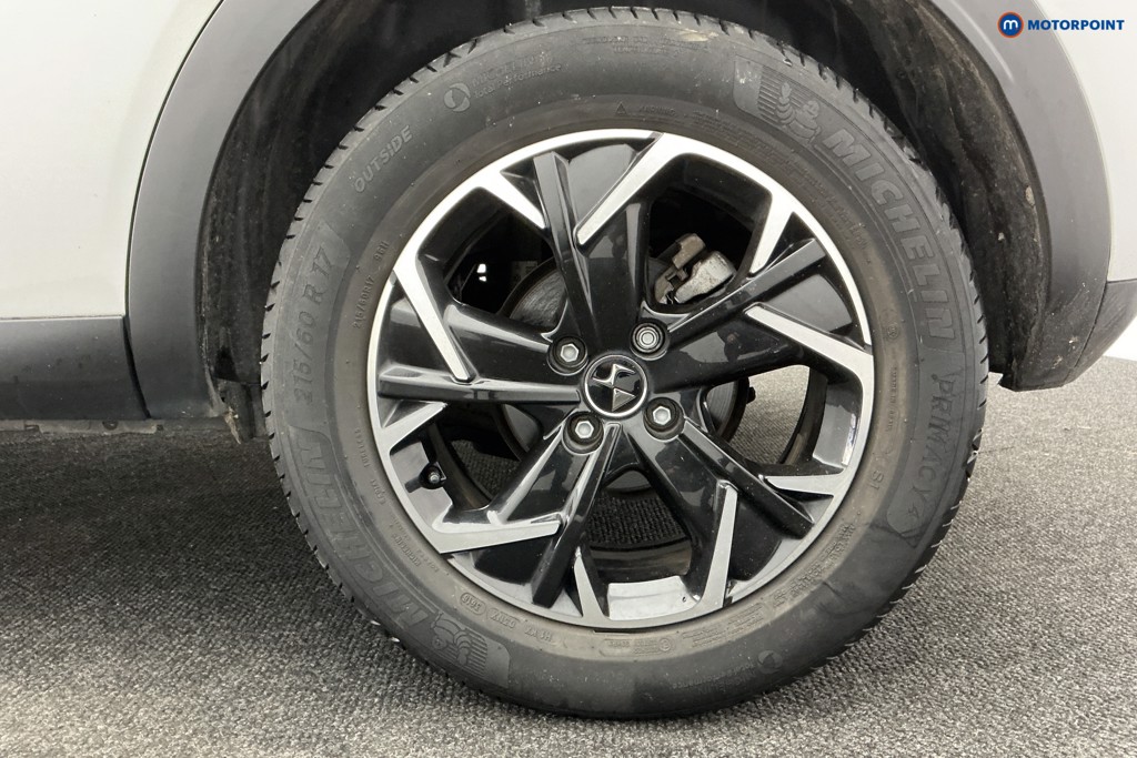 DS Ds 3 Prestige Manual Petrol SUV - Stock Number (1605042) - 41st supplementary image