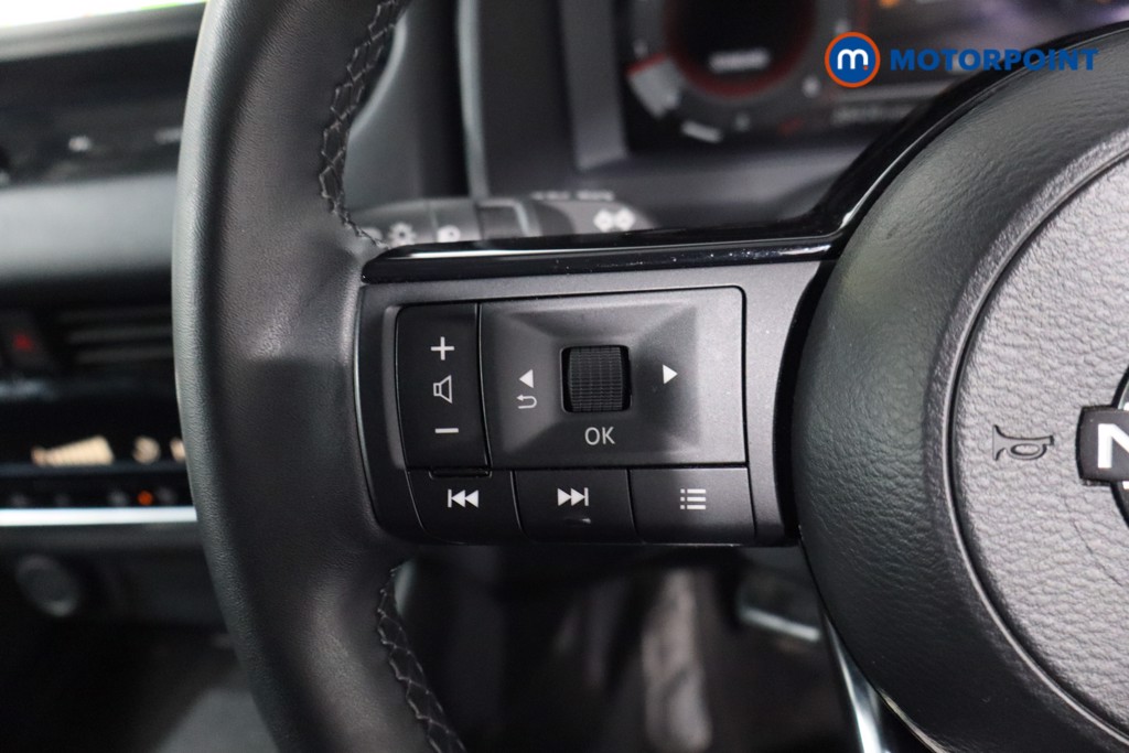 Nissan Qashqai N-Connecta Manual Petrol SUV - Stock Number (1605072) - 7th supplementary image