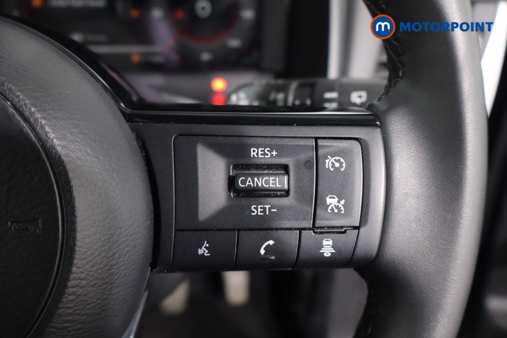 Nissan Qashqai N-Connecta Manual Petrol SUV - Stock Number (1605072) - 8th supplementary image