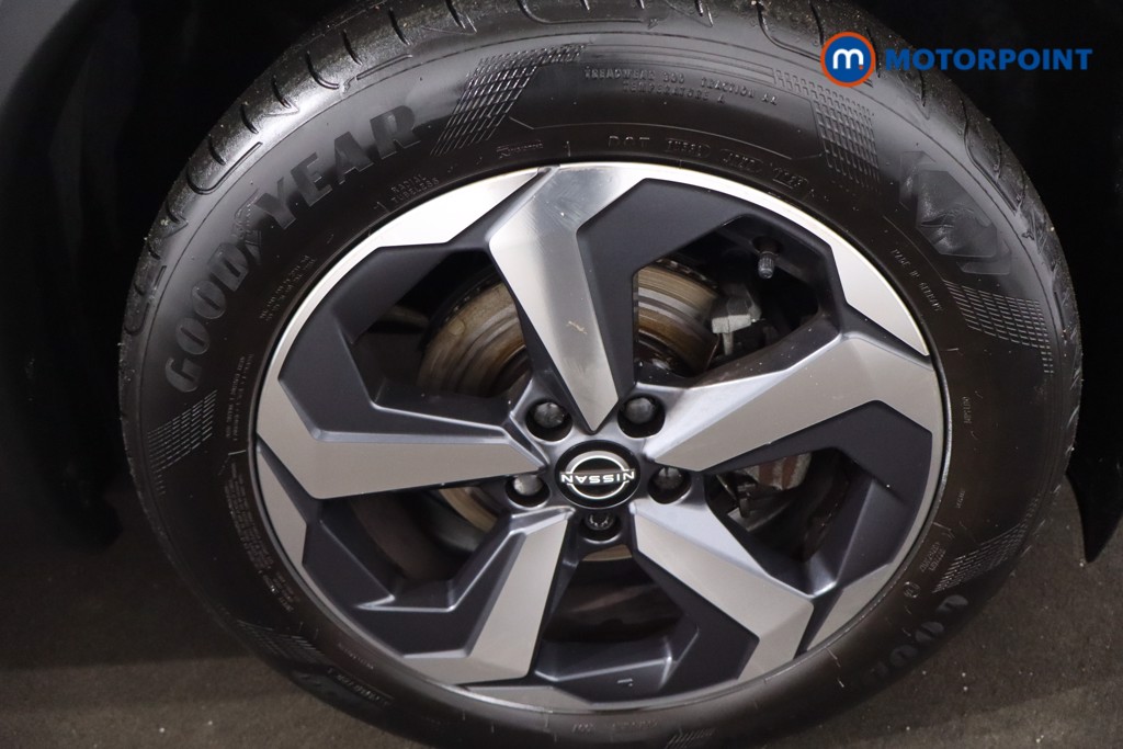 Nissan Qashqai N-Connecta Manual Petrol SUV - Stock Number (1605072) - 10th supplementary image