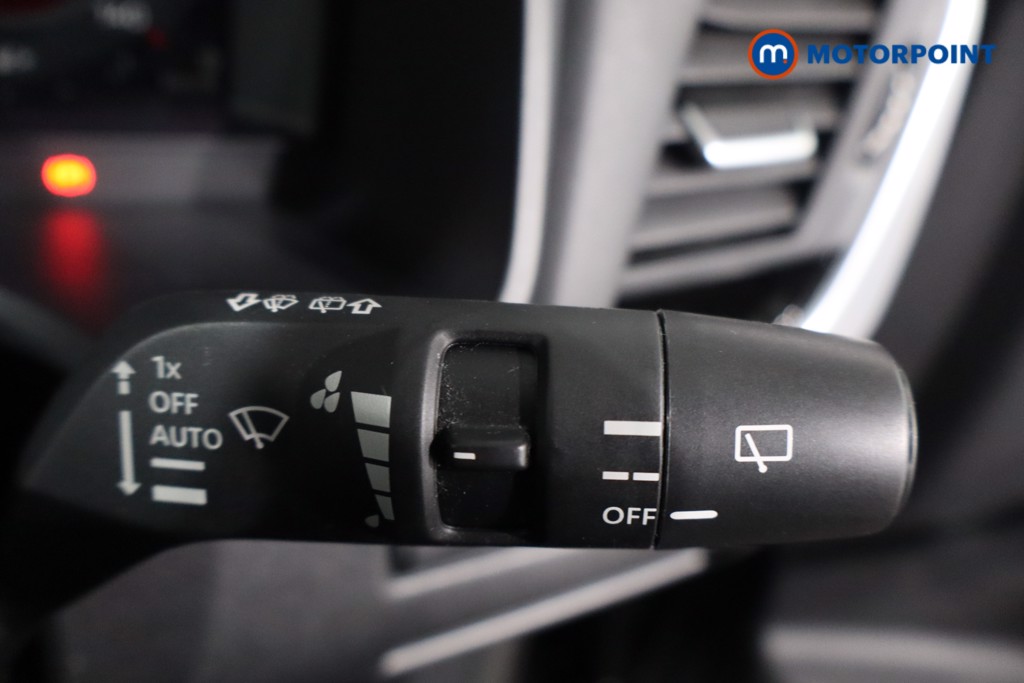 Nissan Qashqai N-Connecta Manual Petrol SUV - Stock Number (1605072) - 15th supplementary image