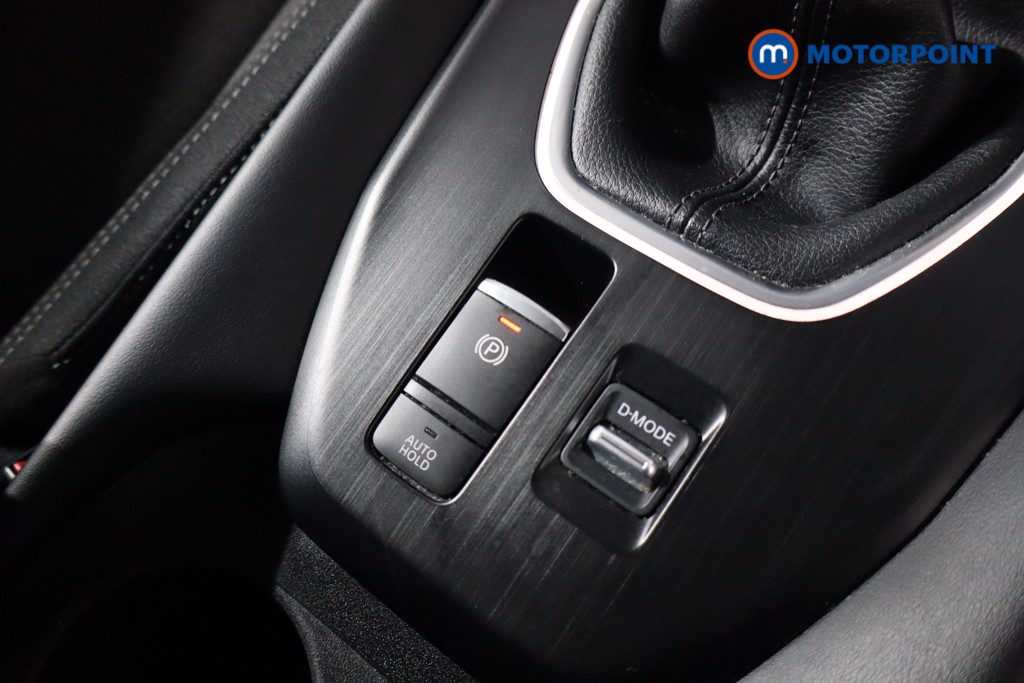Nissan Qashqai N-Connecta Manual Petrol SUV - Stock Number (1605072) - 20th supplementary image
