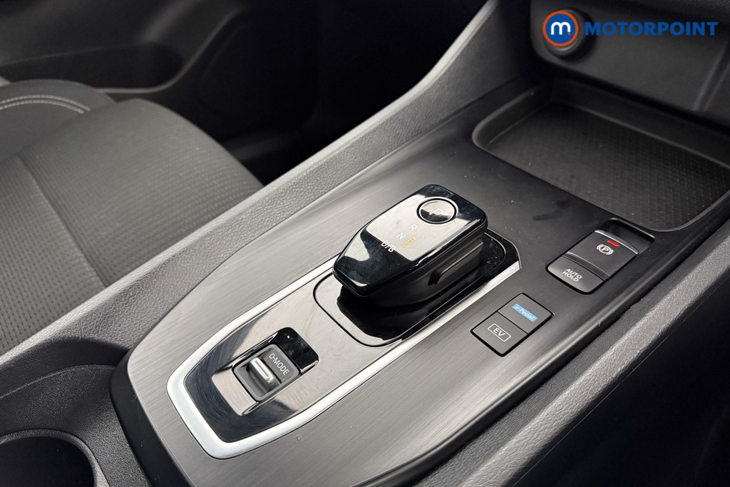 Nissan Qashqai Acenta Premium Automatic Petrol-Electric Hybrid SUV - Stock Number (1605502) - 12th supplementary image