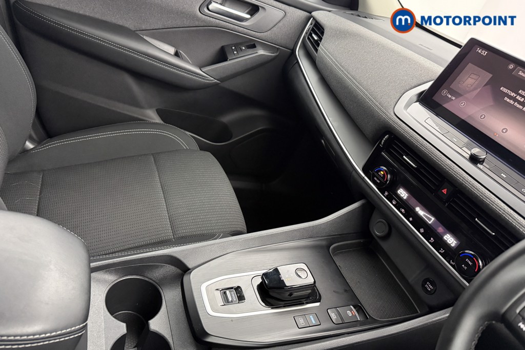 Nissan Qashqai Acenta Premium Automatic Petrol-Electric Hybrid SUV - Stock Number (1605502) - 14th supplementary image