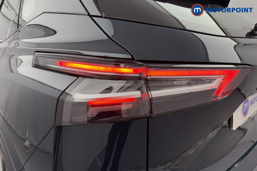 Nissan Qashqai Acenta Premium Automatic Petrol-Electric Hybrid SUV - Stock Number (1605502) - 24th supplementary image