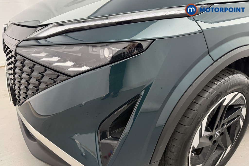 Nissan Qashqai Acenta Premium Automatic Petrol-Electric Hybrid SUV - Stock Number (1605502) - 25th supplementary image