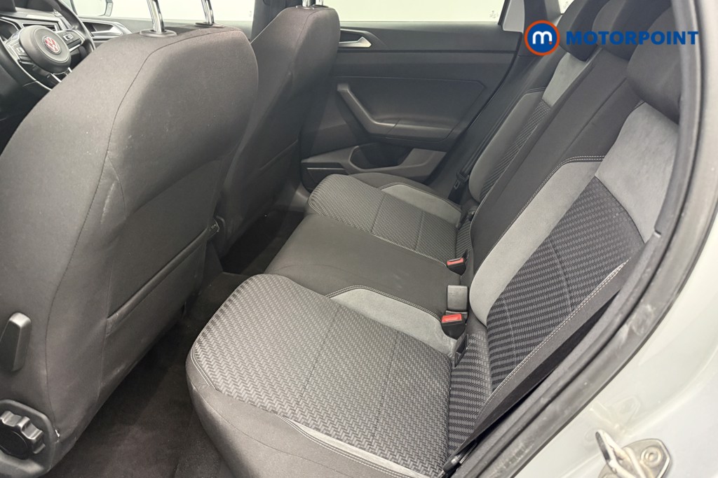 Volkswagen Polo R-Line Manual Petrol Hatchback - Stock Number (1605603) - 5th supplementary image