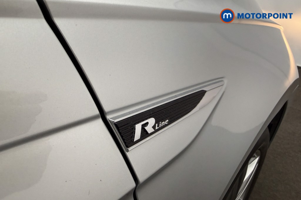 Volkswagen Polo R-Line Manual Petrol Hatchback - Stock Number (1605603) - 20th supplementary image