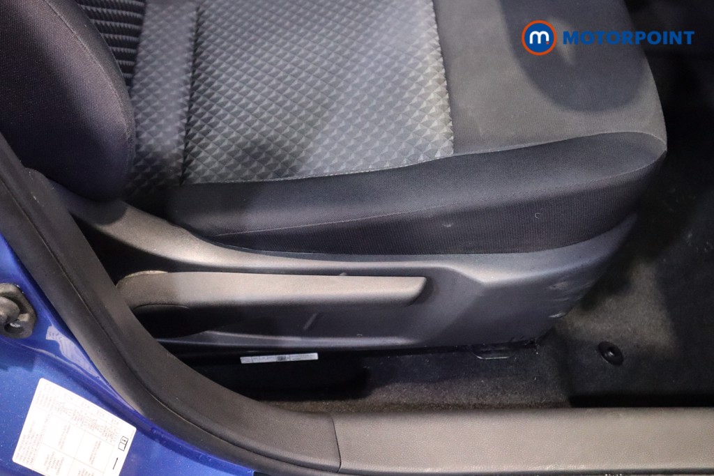 Nissan Micra Acenta Manual Petrol Hatchback - Stock Number (1606482) - 16th supplementary image