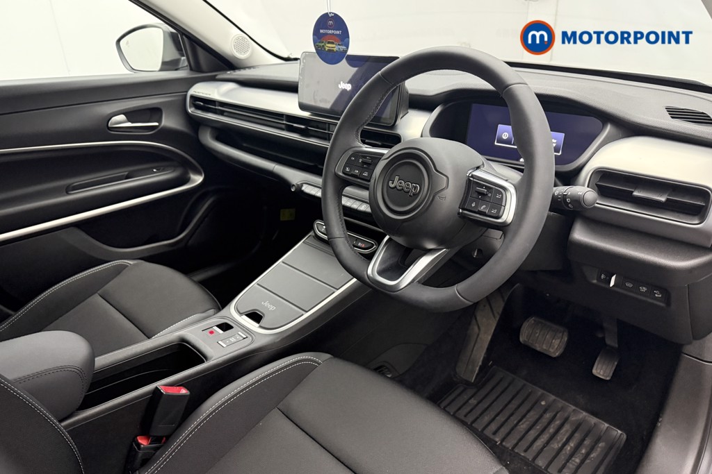 Jeep Avenger Summit Automatic Electric SUV - Stock Number (1606550) - 6th supplementary image