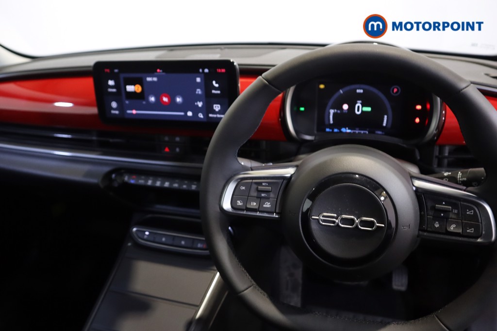 Fiat 600 RED Automatic Electric SUV - Stock Number (1606559) - 1st supplementary image