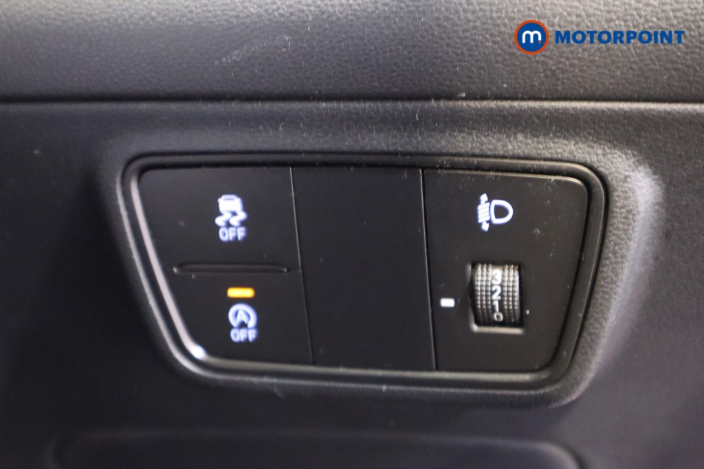 Hyundai Tucson Se Connect Manual Petrol SUV - Stock Number (1606677) - 12th supplementary image