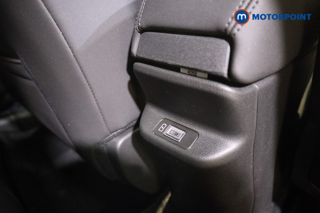 Jeep Avenger Altitude Manual Petrol SUV - Stock Number (1606700) - 16th supplementary image