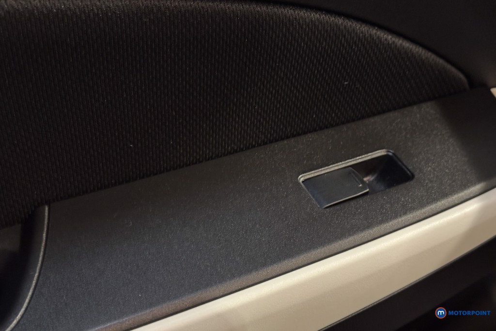 Suzuki Swift Sz-L Manual Petrol Hatchback - Stock Number (1606717) - 13th supplementary image