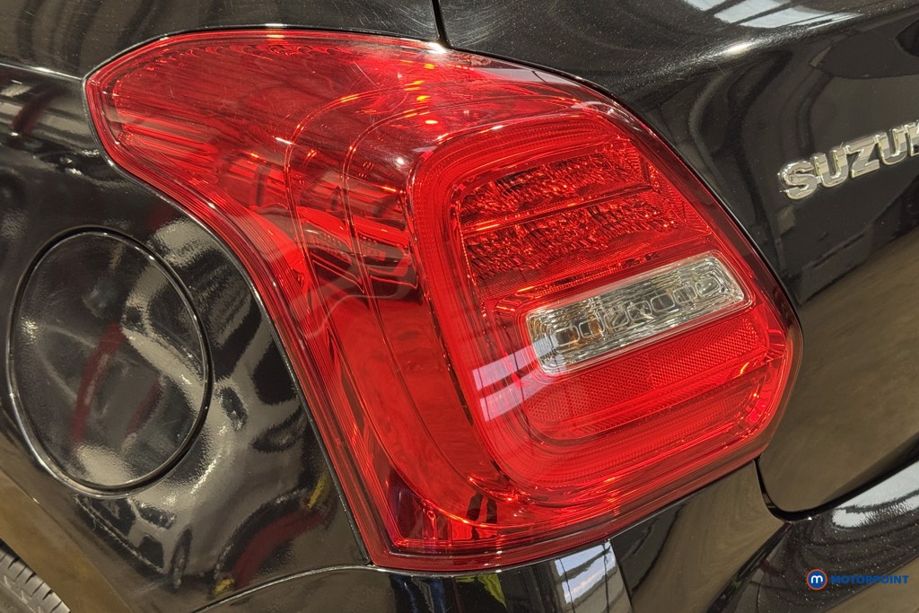Suzuki Swift Sz-L Manual Petrol Hatchback - Stock Number (1606717) - 1st supplementary image