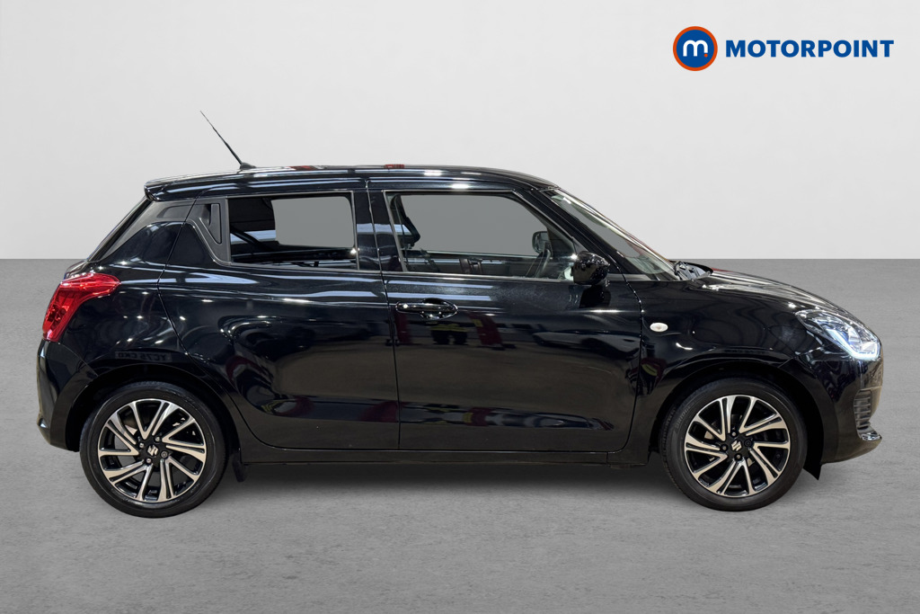 Suzuki Swift Sz-L Manual Petrol Hatchback - Stock Number (1606717) - Drivers side