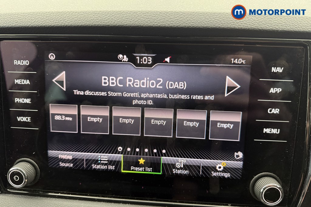 Skoda Karoq Se Drive Automatic Petrol SUV - Stock Number (1606789) - 7th supplementary image