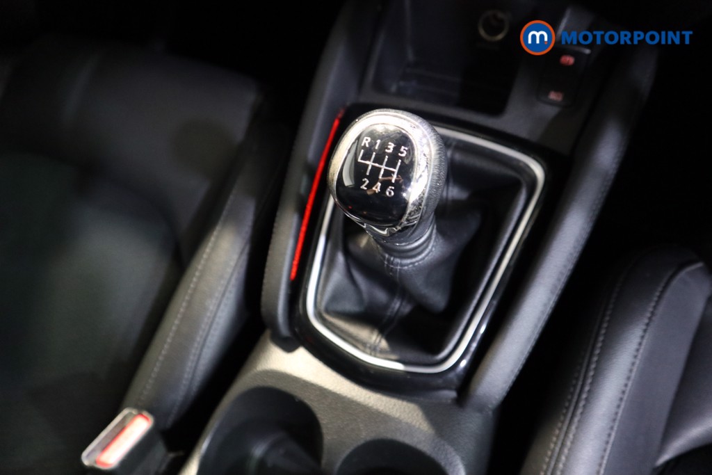 Nissan Qashqai Tekna Manual Petrol SUV - Stock Number (1606890) - 10th supplementary image