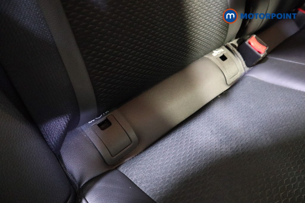 Nissan Qashqai Tekna Manual Petrol SUV - Stock Number (1606890) - 18th supplementary image