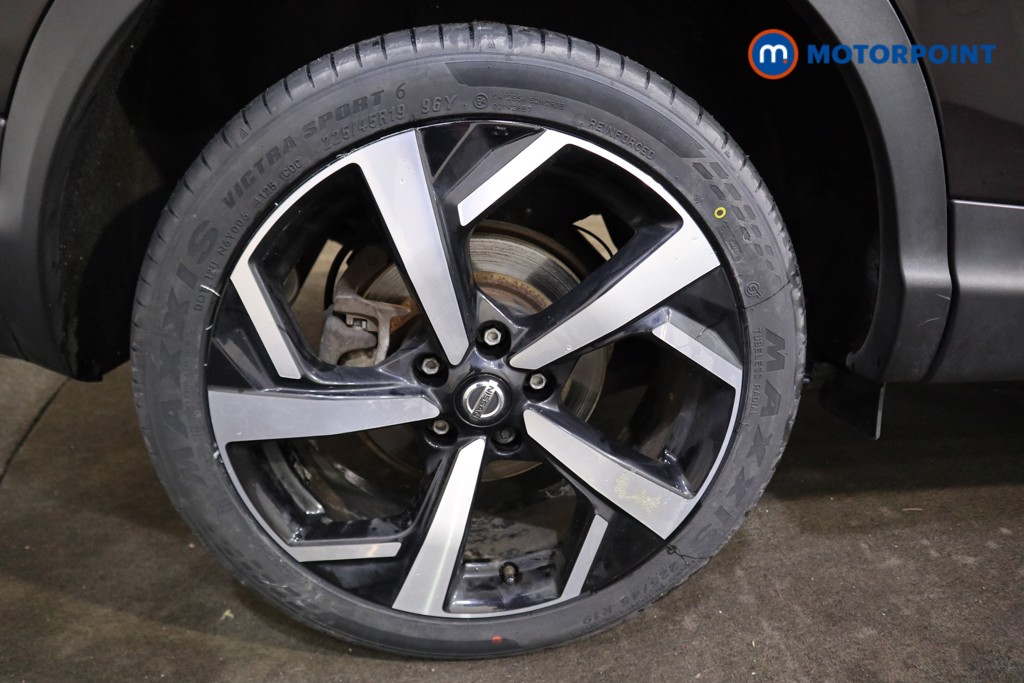 Nissan Qashqai Tekna Manual Petrol SUV - Stock Number (1606890) - 21st supplementary image