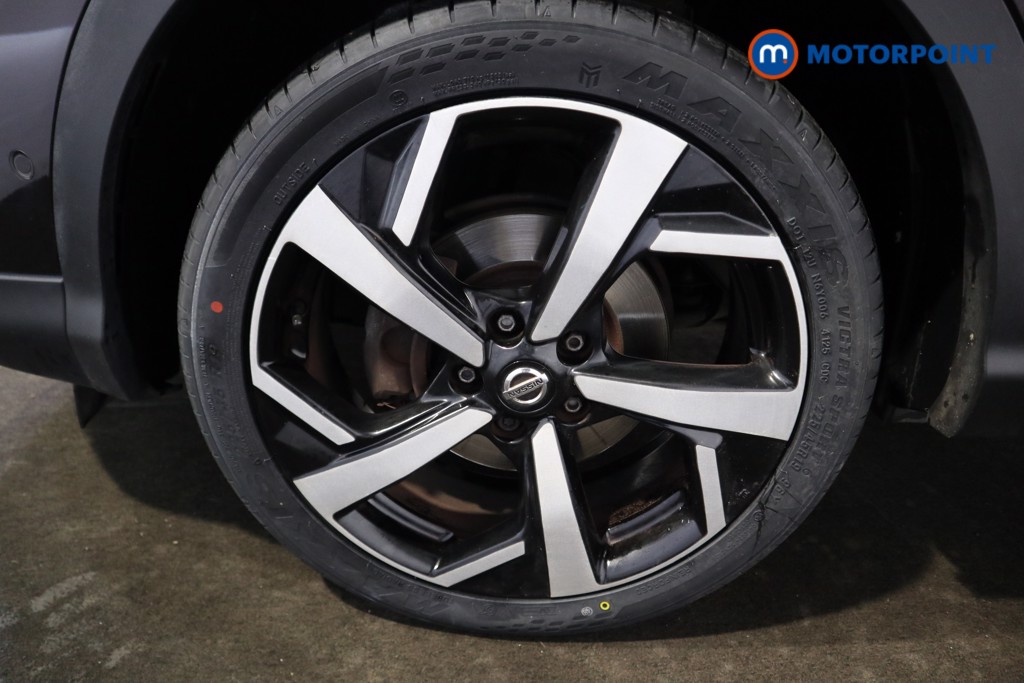Nissan Qashqai Tekna Manual Petrol SUV - Stock Number (1606890) - 23rd supplementary image