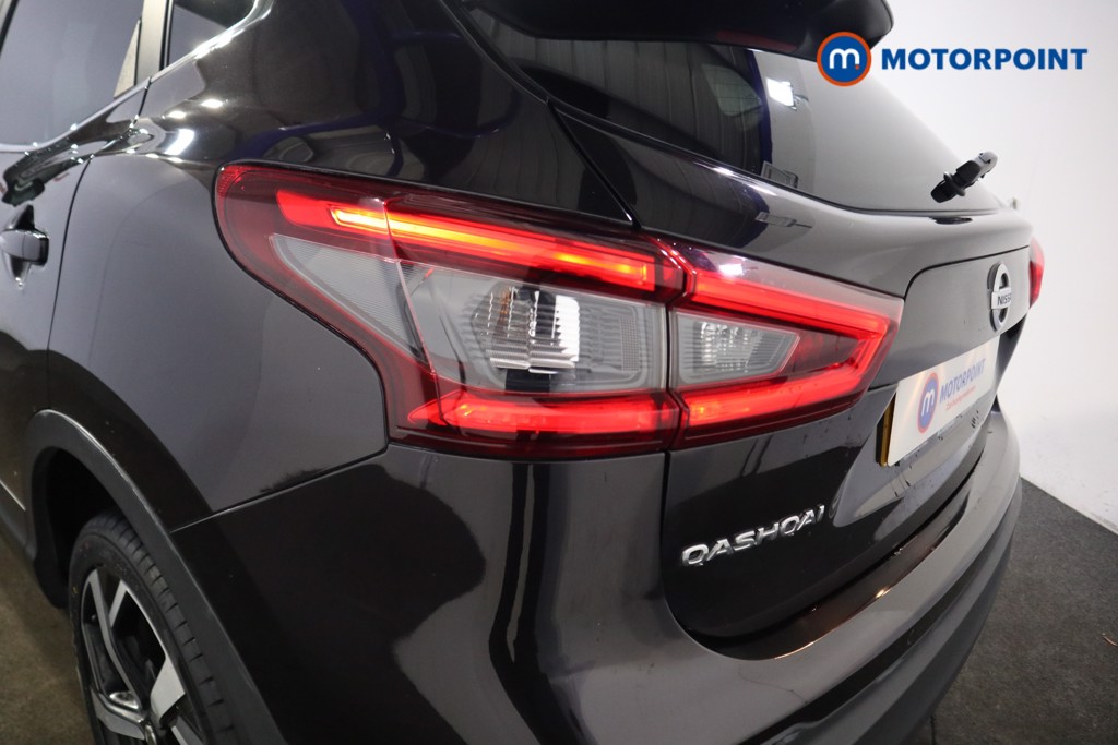 Nissan Qashqai Tekna Manual Petrol SUV - Stock Number (1606890) - 28th supplementary image