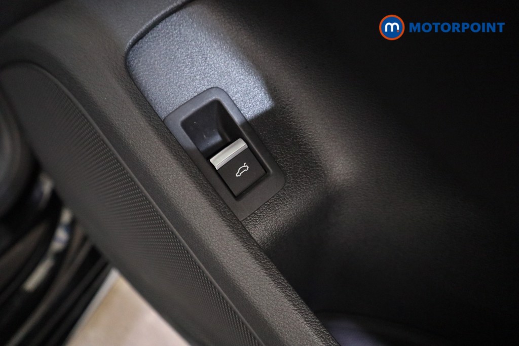 Audi A4 Black Edition Automatic Petrol Saloon - Stock Number (1606952) - 12th supplementary image