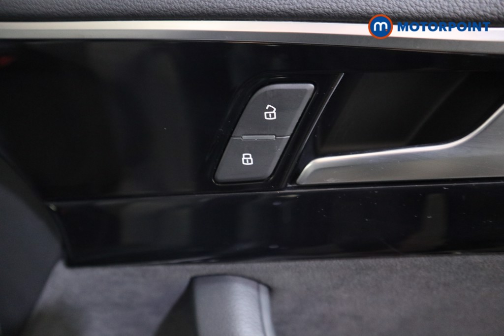 Audi A4 Black Edition Automatic Petrol Saloon - Stock Number (1606952) - 14th supplementary image