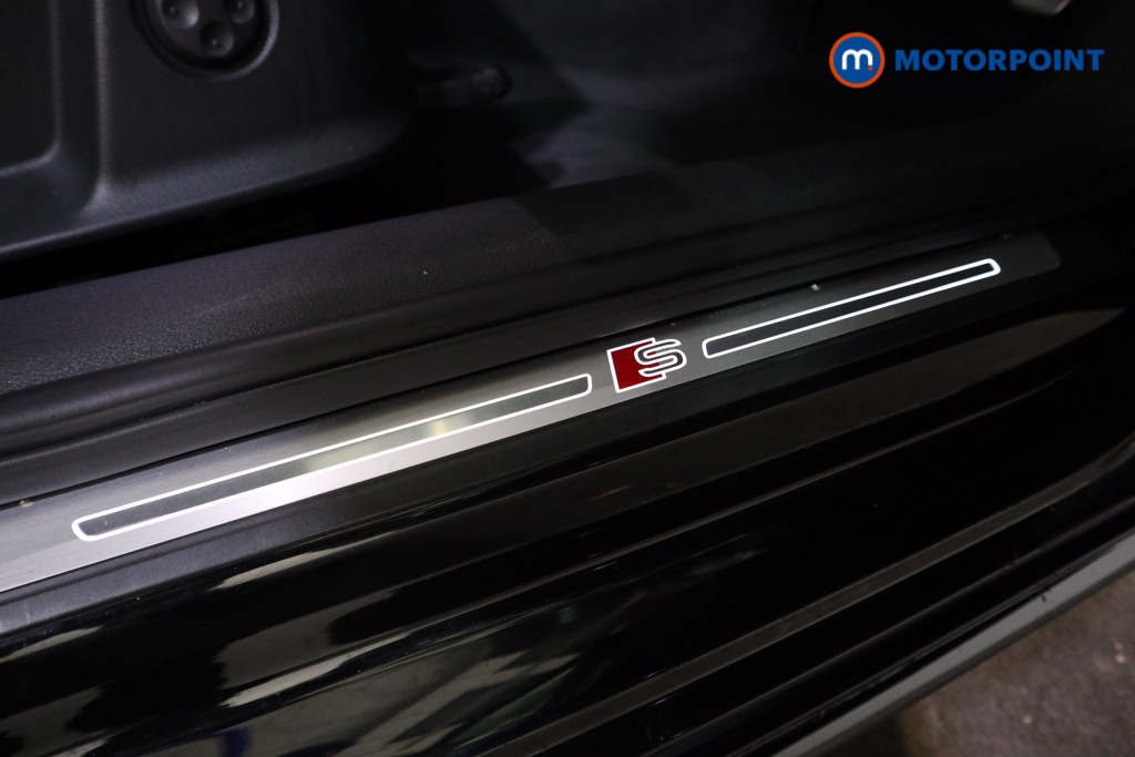 Audi A4 Black Edition Automatic Petrol Saloon - Stock Number (1606952) - 15th supplementary image