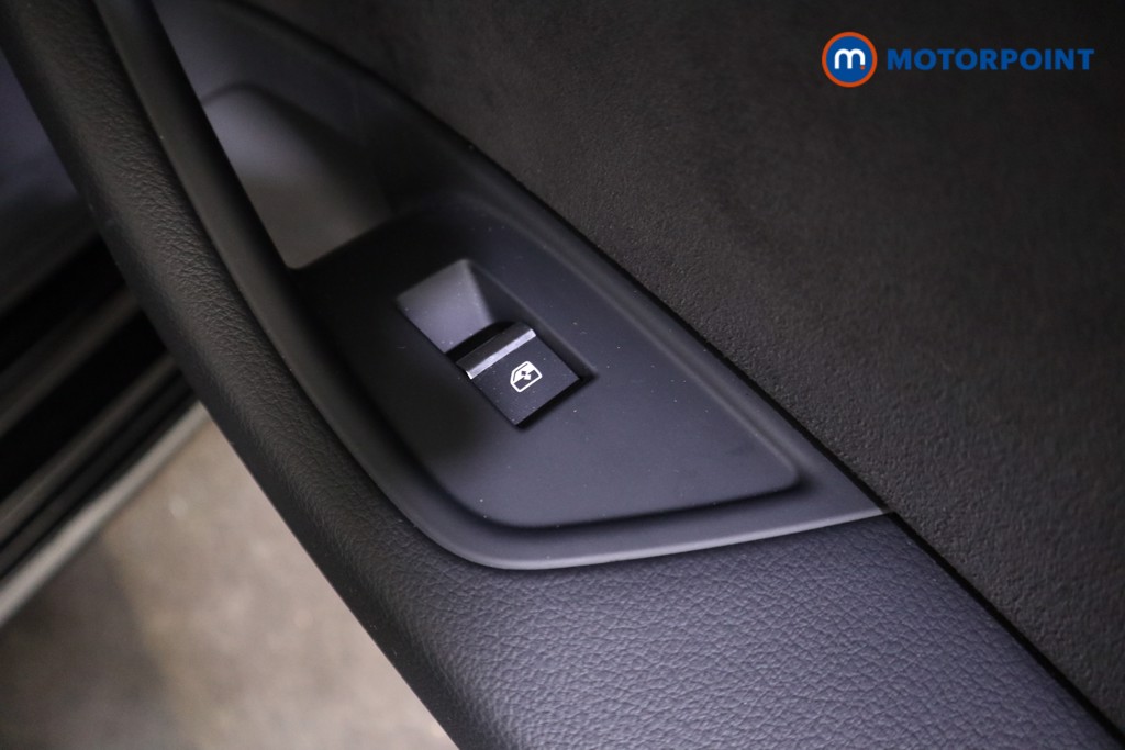Audi A4 Black Edition Automatic Petrol Saloon - Stock Number (1606952) - 21st supplementary image