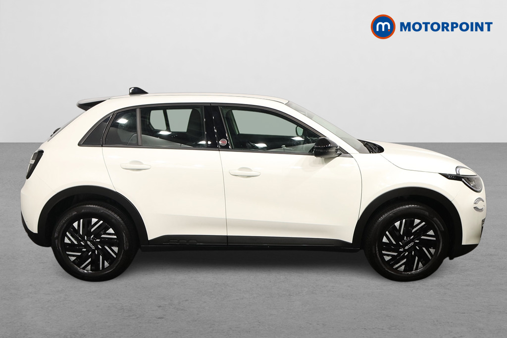 Fiat 600 RED Automatic Electric SUV - Stock Number (1606980) - Drivers side