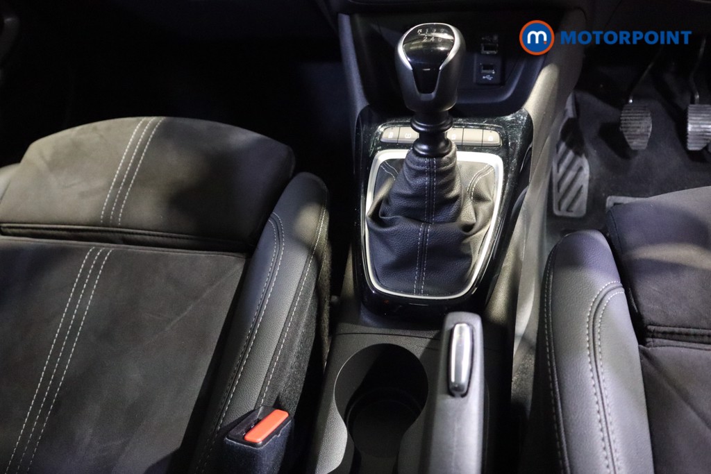 Vauxhall Crossland Ultimate Manual Petrol SUV - Stock Number (1607005) - 6th supplementary image